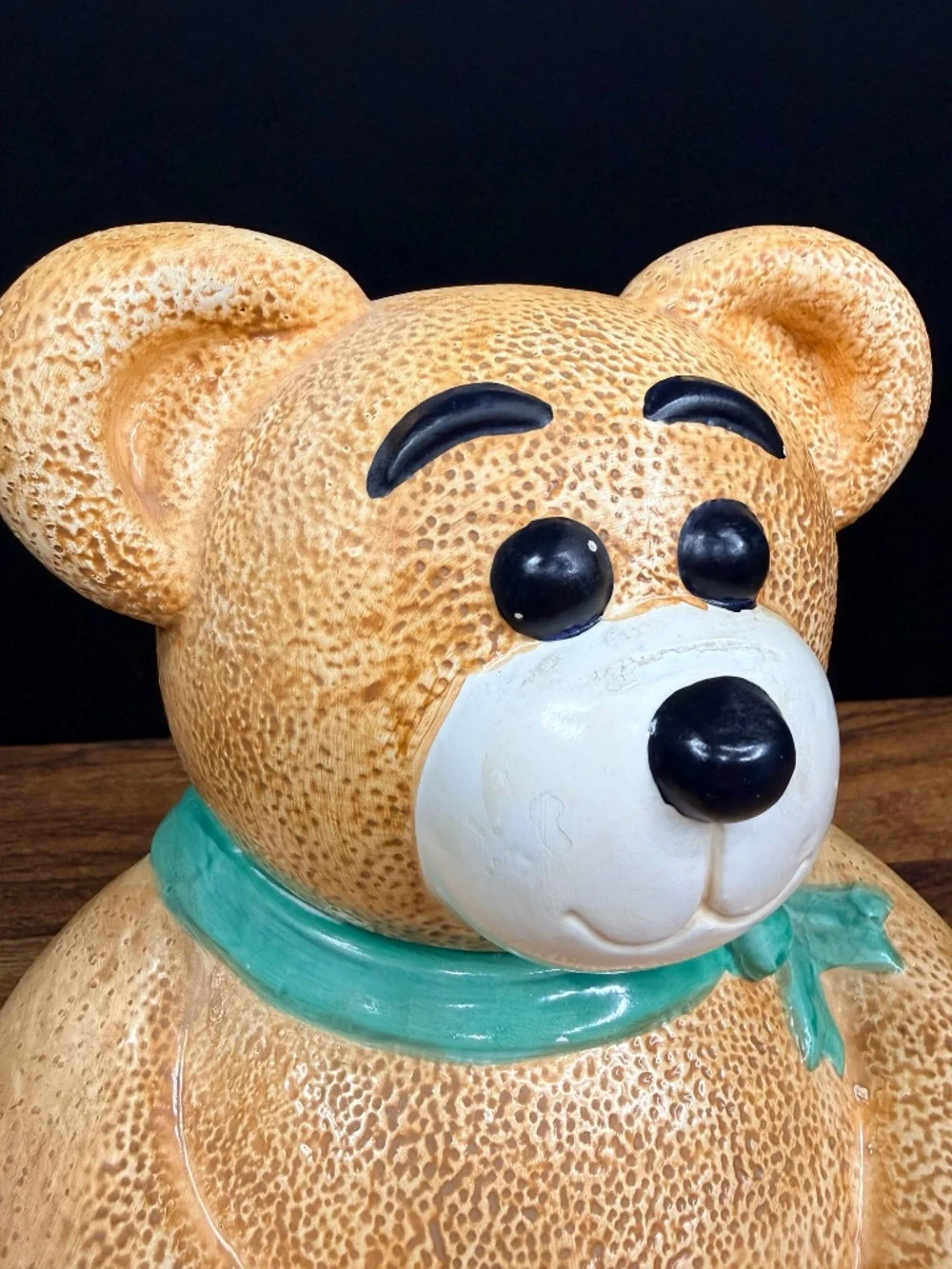 GKRO Teddy Bear with Basket of Apples Cookie Jar
